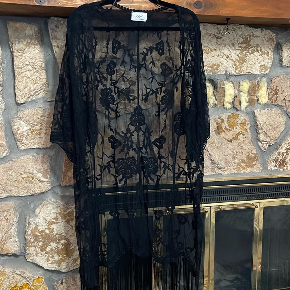 Women’s lace jacket